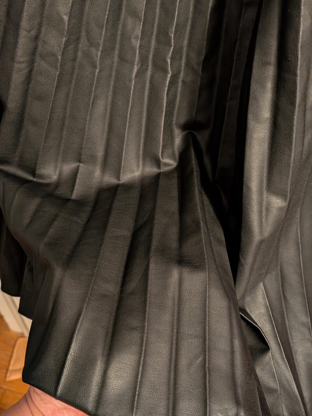 City Chic Faux Leather Skirt - Picture 3 of 6